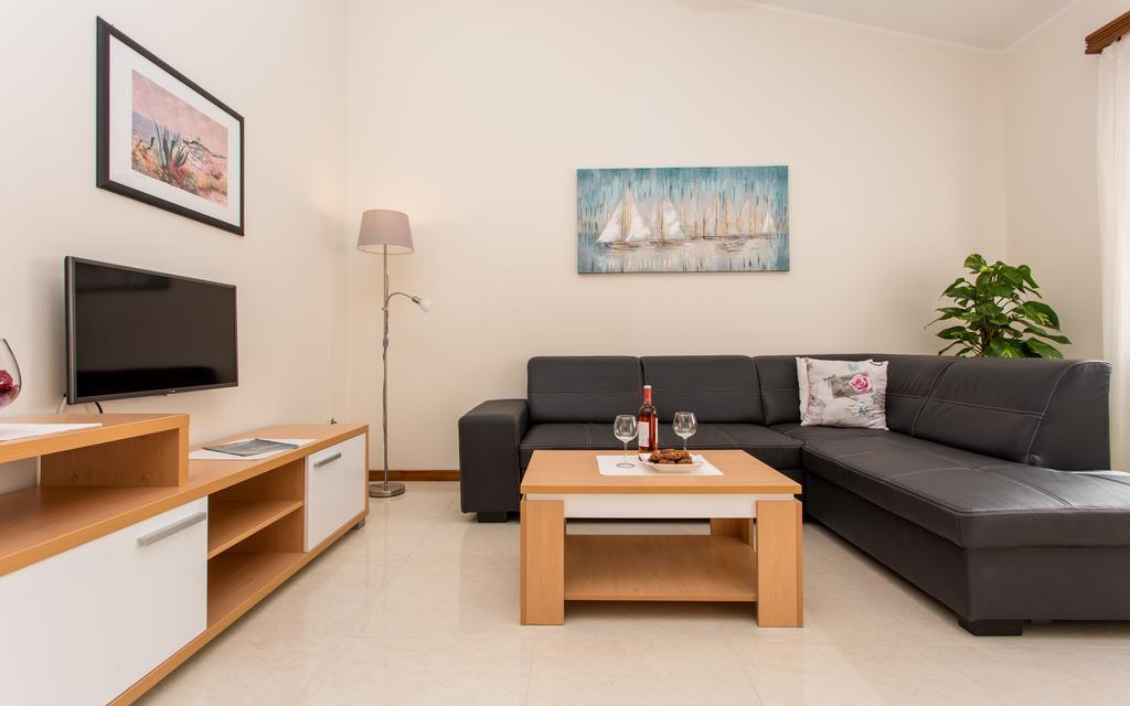 Apartments Dujmovic Ivo 1 Baška Exteriér fotografie